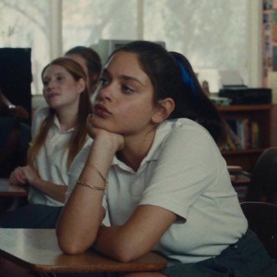 Boarding School Aesthetic, Odeya Rush, Introducing Me, Hate School, Catholic School, School Aesthetic, Rich Kids, Boarding School, School Motivation