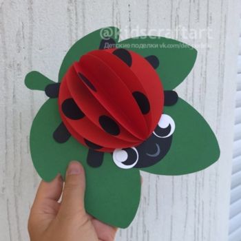 Prek Crafts, Grandma Crafts, Insect Crafts, Children Crafts, Ladybug Crafts, Bug Crafts, Enrichment Activities, Summer Crafts For Kids, Kindergarten Crafts