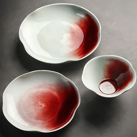 Handcrafted Ceramic Petal Plates and Bowls Japanese Artistry – TOUKOKU Handmade Ceramic Plates, Table Presentation, Japanese Dining, Design Japonais, Handmade Ceramics Plates, Large Plates, Crackle Glaze, Japan Design, Handcrafted Ceramics