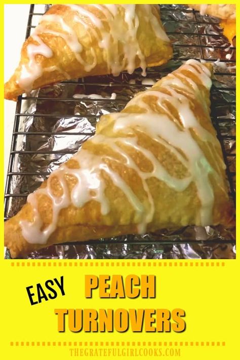 Recipes Peach Recipes With Puff Pastry, Crescent Roll Peach Turnovers, Easy Peach Turnovers, Puff Pastry Recipes With Peaches, Puffed Pastry Turnovers, Puff Pastry Hand Pies Desserts, Puff Pastry Dessert Peach, Puff Pastry With Pie Filling, Peach Hand Pies With Puff Pastry