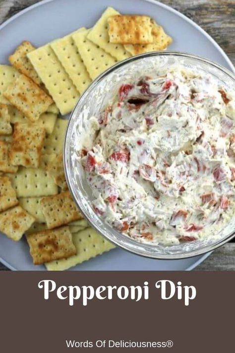 Pepperoni Dip, Finger Sandwich, Dip With Cream Cheese, Dip Easy, French Onion Dip, Easy Dips, Cream Cheese Dips, Dip Recipes Easy, Snack Dip