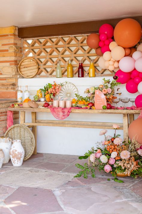 Peach And Orange Party Decor, Elegant Fiesta Bridal Shower Ideas, Hens Drink Station, Mexican Boho Bridal Shower Ideas, Bright Boho Party, Bright Boho Bridal Shower Ideas, Bridal Shower Themes Pink And Orange, Boho Brunch Ideas, Yellow And Pink Bridal Shower Ideas