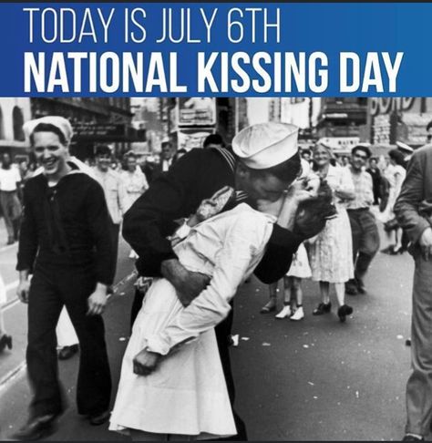 The picture of a #sailor passionately #kissing a #nurse in #TimesSquare 1945 to celebrate the end of #WorldWarII became an #iconicimage in #UShistory #internationalKissingDay #July6th #HappyFriday #happyinternationalkissingday #happynationalkissingday  #nationalkissingday National Couples Day, National Kissing Day, International Kissing Day, National Days, Days And Months, July 6th, Us History, The Picture, Happy Friday