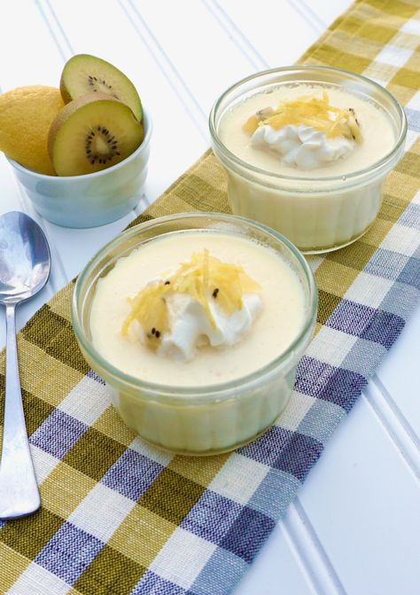 Lemon Panna Cotta, Panna Cotta Recipe, Italian Dessert, Fine Dining Recipes, Molecular Gastronomy, Italian Desserts, Plated Desserts, Lemon Recipes, Food Plating