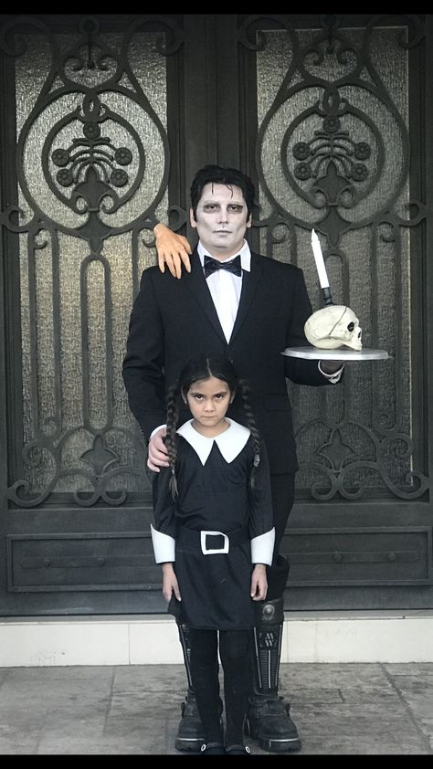 Lurch Addams Family Costume, Lurch Costume, Lurch Addams Family, Wednesday Addams Birthday Cake, Lurch Addams, Addams Family Birthday Party, Wednesday Addams Party Ideas, Original Addams Family, Wednesday Fashion