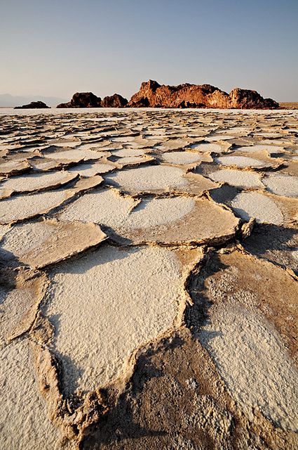 Danakil Desert: "The Danakil Desert, officially listed as the hottest place on earth, regularly experiences daytime temperatures in excess of 50˚C." www.bradtguides.com Deserts Of The World, Out Of Africa, Rock Formations, Desert Landscaping, Sea Level, Magical Places, Science And Nature, Amazing Nature, Natural Wonders