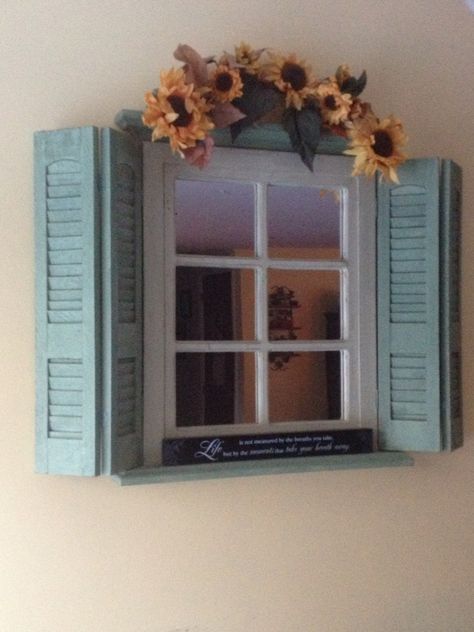 Shutter Mirror Wall Decor, Cover Window With Mirror, Window Shutter Crafts, Mirror With Shutters, Window Shutters Indoor, Old Window Decor, Shutter Mirror, Window Frame Mirror, Niche Decor