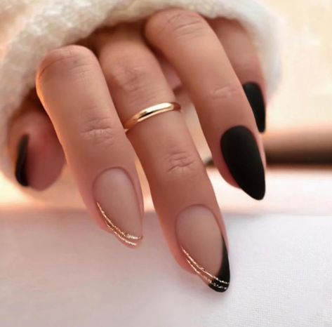 Formal Nails Classy Black, Black And Gold French Nails, Black Tie Event Nails, Fake Nails Black, Unghie Sfumate, French Tip Press On Nails, Long Press On Nails, Fall Nail Trends, Acrylic Nail Kit