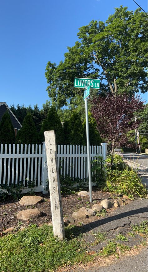 Adorable Street Sign Street Sign Aesthetic Bedroom, Street Signs Aesthetic Room Decor, Street Sign Aesthetic, Sign Aesthetic Street, Aesthetic Signs Street, New York Street Sign, Custom Street Signs, Lovers Lane, Taylor Smith