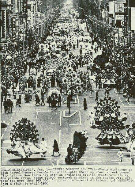 1966 Mummers parade in Philadelphia pa Kensington Philadelphia, Mummers Parade, Philadelphia History, Celebrating New Year, Things To Do In Philadelphia, Historic Philadelphia, Vintage Philadelphia, South Philly, South Jersey