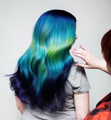 New Hair Trends 2017 Hidden Rainbow Hair, Hair Lights, Pastel Blue Hair, Holographic Hair, Mermaid Hair Color, Dyed Hair Pastel, New Hair Trends, Hair Color Blue, Pastel Hair