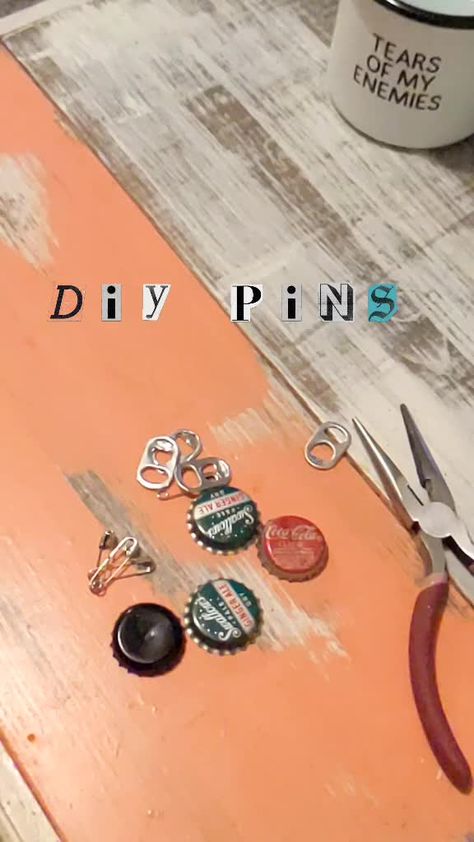 Diy Pin Tutorial, Diy Pins For Backpack Tutorial, How To Make Diy Pins For Backpack, How To Make Your Own Pins, Where To Put Pins, How To Make Pins Diy, Punk Clothing Diy, Diy Bag Pins, Punk Bag Diy