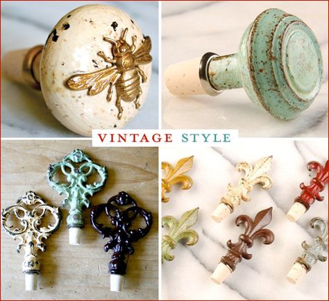 Gift Idea: Creative Wine Bottle Stoppers Wine Wedding Favors, Cork Projects, Glass Painting Designs, Wine Cork Crafts, Altered Bottles, Cork Crafts, Vintage Bottle, Wine Bottle Stoppers, Diy Bottle