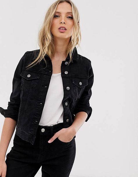 Denim Jacket Outfit Women, Cropped Denim Jacket Outfit, Black Denim Jacket Outfit, Black Jacket Outfit, Jacket Outfit Women, Jean Jacket Outfits, Denim Jacket Outfit, Black Jeans Outfit, Jacket Outfit