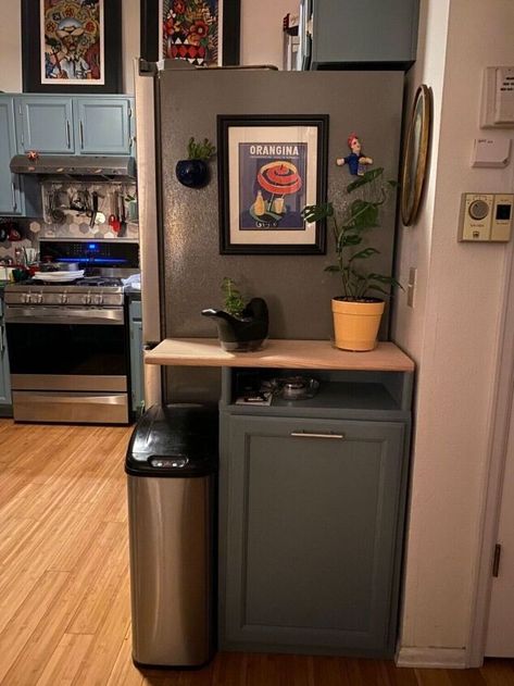 Recycling Area In Home, Diy Kitchen Trash Can, No Counter Space Kitchen, Extra Counter Space In Kitchen, Top Of Fridge Storage Ideas, Starter Apartment, Frumpy To Fabulous, Remove Cabinet Doors, Apartment Storage Ideas