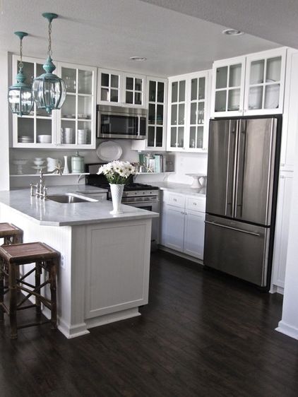 10 Ways to Make a Small Kitchen Feel Bigger-- definitely want this kitchen, but different wood floors. ❤ White Kitchen Inspiration, White Kitchen Design, Kitchen Redo, Trendy Kitchen, Counter Tops, Kitchen Remodel Idea, Kitchen Layout, White Kitchen, Dream Kitchen