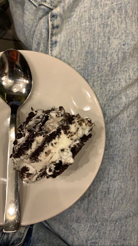 Cake Snap Story, Cake Snapchat Story, Food Snapchat Instagram, Cake Snapchat, Eating Food Funny, Food Captions, Cake Bites, Aesthetic Content, Delicacy Food