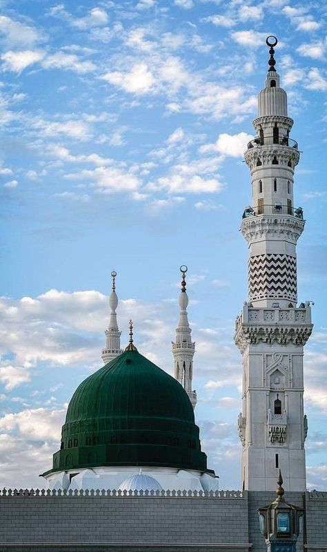 Medina Wallpaper, Mecca Images, Prophets In Islam, Medina Mosque, Best Nature Images, Mecca Wallpaper, Muslim Pictures, Beautiful Mosques, Best Islamic Images