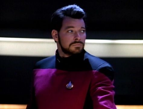 Jonathan Frakes as William T. Riker in Star Trek: The Next Generation Ghostbusters Game, William Riker, Prime Directive, Jonathan Frakes, Star Trek Tv, Star Trek Original, Captain Kirk, Fnaf Movie, Star Trek Universe