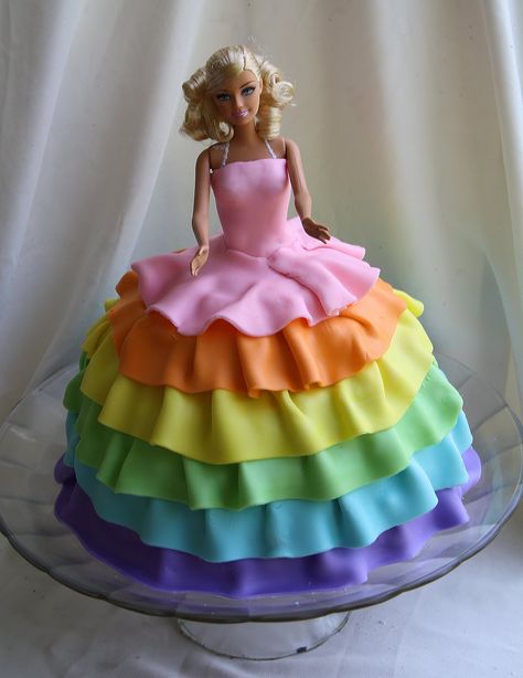 Rainbow Baking, Barbie Doll Birthday Cake, Fondant Ideas, Decorate Cake, 8th Birthday Cake, Barbie Birthday Cake, New Birthday Cake, Barbie Doll Cakes, Bolo Barbie