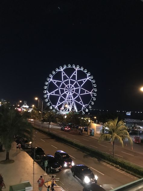 MOA eye Moa Philippines, Moa Aesthetic, Tulip Flower Pictures, Fake Pics, Emo Pfp, Chill Photos, Dark Phone Wallpapers, Tulip Flower, Tumblr Photography