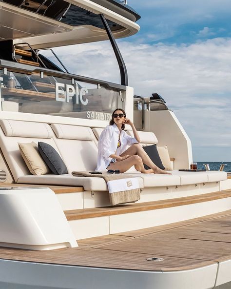 Far away from the everyday chaos, breathe the gentle scent of the sea. The spacious aft beach area linked directly to the cockpit brings the water even closer. #FerrettiYachts1000 #JustLikeHome @gentilimosconi_home
-
#ferrettiyachts #fy1000 #ferrettigroup #ferretti #flybridge #ferretti1000 #wellbeing #design #style #comfort #madeinitaly #madeinitalydesign #flybridgeyacht #motoryacht #luxury #yacht #yachts #luxuryyacht #boat #boating #yachtlife #yachting #yachtdesign #yachtworld #lifestyle Yacht Fashion, Yacht Aesthetic, Princess Yachts, Best Yachts, Yacht World, Small Yachts, Cruise Pictures, Private Yacht, Yacht Interior