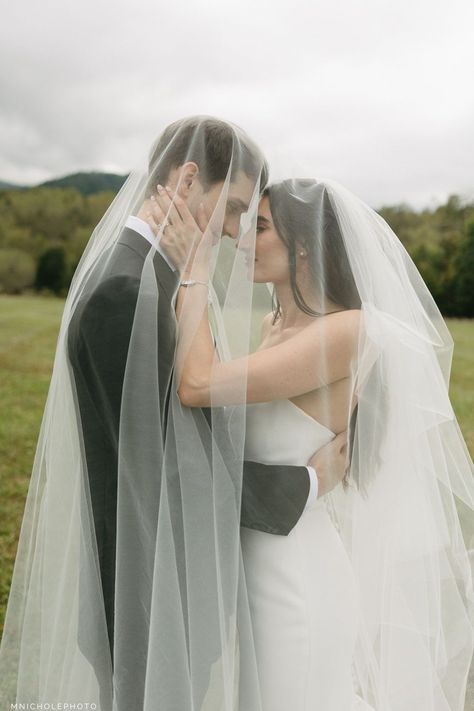 Love an under the veil bride and groom photo - so romantic! Want more wedding photos poses and bride and groom photoshoot inspo? See more from C+A's mountain wedding weekend in Virginia on the blog now! Groom Photos Poses, Veil Wedding Photos, Bride And Groom Photoshoot, Wedding Ceremony Decorations Outdoor, Under The Veil, Groom Photoshoot, Mountain Wedding Venues, Bride And Groom Photo, Photos Poses