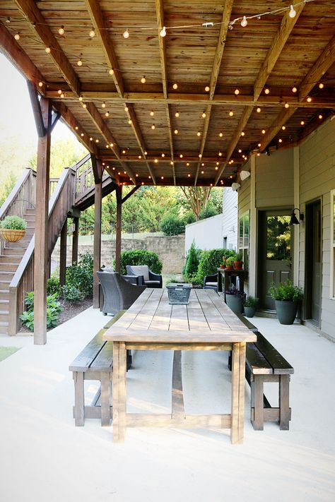 Inexpensive Patio, Farmhouse Backyard, Easy Patio, Patio Remodel, Outdoor Covered Patio, Patio Deck Designs, Outdoor Remodel, Cozy Backyard, Rp Ideas