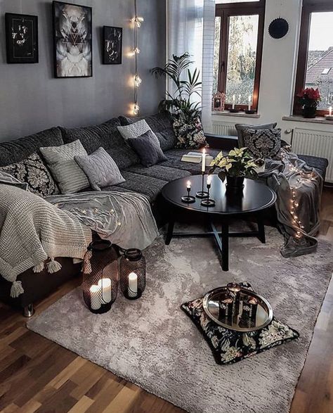 Dark Living Room Designs, Dark Living Room Ideas, Dark Home Decor, Casa Vintage, Living Room Decor Cozy, Apartment Inspiration, Living Room Decor Apartment, Living Room Inspo, A Living Room