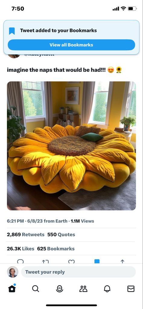 Sunflower circular bed Sunflower Bed, Circular Bed, Sunflower Room, Circle Bed, Green Blanket, Round Beds, Pinterest Room Decor, Green Bedding, Room Goals