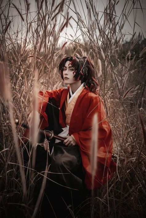 Kokushibo Cosplay, Yoriichi Cosplay, Anime Wall Prints !!, Snk Cosplay, Real Anime, Epic Cosplay, Cosplay Characters, Amazing Cosplay, Cute Cosplay