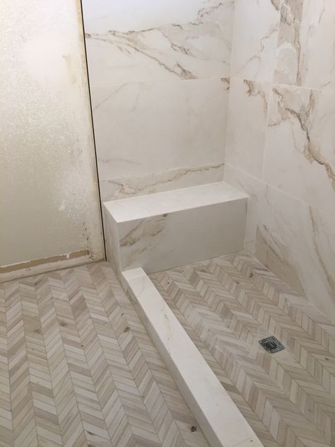 Shower With Large Tiles Master Bath, Neutral Master Shower Tile, Tube Shower Tile Ideas, Master Shower Large Tile, Large Tile Shower Ideas Master Bath, Cream And Beige Bathroom, Luxury Spa Bathroom Ideas Master Bath, Warm Bathroom Tile Ideas, Calcutta Tile Bathroom