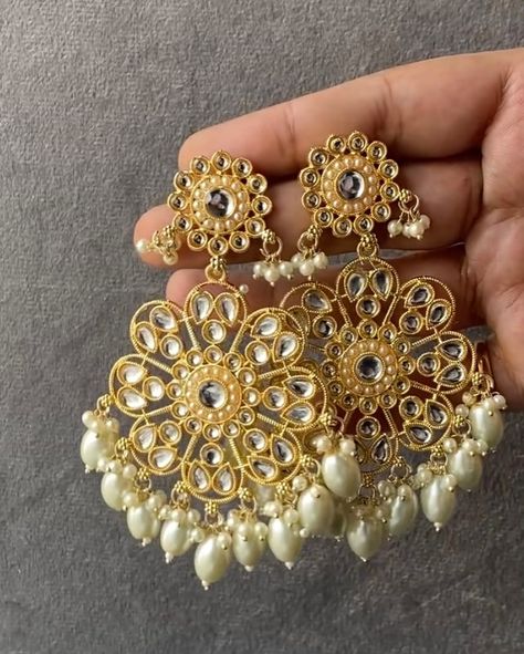 Golden jhumkas Sale flat 70% off + Shop for 1000 and get 10% off Shoo for 2000 and get 20% off Shoo for 4000 and get 25% off Free shipping on order to ₹500 Cod available WhatsApp 8100595025 #immitationjewellery #necklaceset #necklacedesign #necklaceoftheday #necklacelover #necklaceshop #necklaceaddict #Chokernecklace #silverearings #silverlookalike #silverlookalikejhumkas #bridalaffair #bridaljewellerydesigns #indianbridefashion #earringsforsale #earringshop #earringslover #earringfash... Golden Jumkha, Aesthetic Jewellery, Bridal Jewellery Inspiration, Bridal Jewellery Design, Antique Jewelry Indian, Jewellery Inspiration, Hand Bracelet, Jewelry Indian, Crystal Beads Bracelet