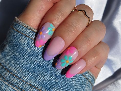 Pink Tip Nails, Bright Nails, Summery Nails, Pink Nail Designs, Funky Nails, Purple Nails, Flower Nails, Holiday Nails, Nail Art Design