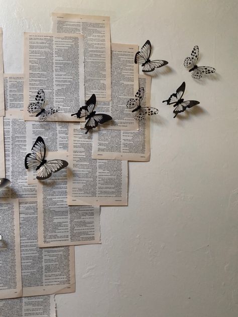 Newspaper Decorations Wall, Book Pages Decor, Newspaper Aesthetic Wall, Newspaper Room Decor, Book Paper Wall, Brown Room Decor, Vintage Style Wall Decor, Dorm Room Styles, Butterfly Room