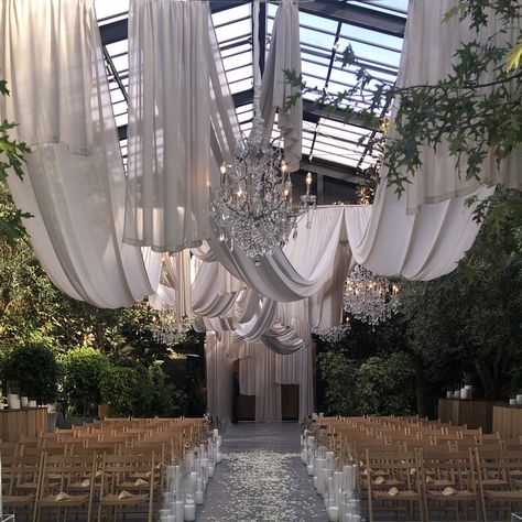 Wedding Draping Backdrop, Glass House Wedding, Wedding Draping, Bridal Backdrops, Wedding Chuppah, White Wedding Decorations, Ceiling Draping, Ceremony Details, White Roses Wedding