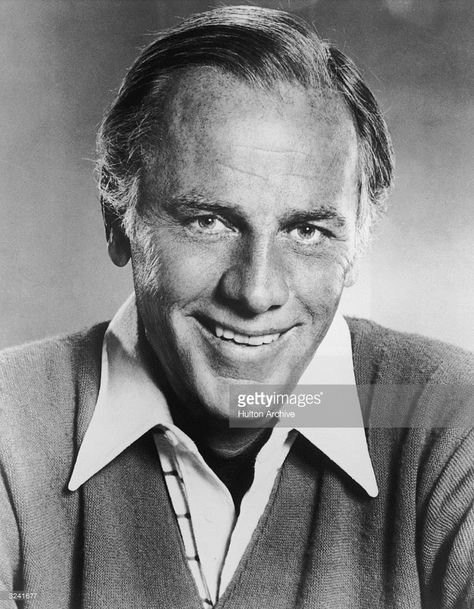 Mclean Stevenson, Doris Day Show, Actor And Actress, Gomer Pyle, Early Hollywood, Famous Veterans, Hogans Heroes, Johnny Carson, Famous Actors