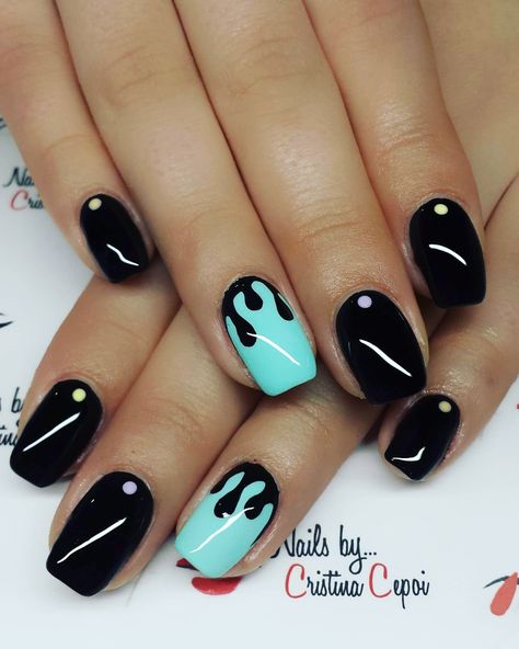 Turquoise Nail Designs, Black Toe Nails, Teal Nail Designs, Purple Nail Art Designs, Black Ombre Nails, Cruise Nails, Nautical Nails, Teal Nails, Purple Nail Art