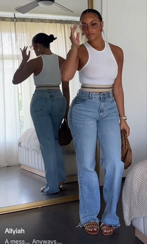 90s Brunch Outfit, Chill Mom Outfits Summer, Casual Day Outfits Black Women, Open Jeans Outfit, Everyday Outfits Black Women, Afternoon Date Outfit, Casual Day Date Outfit, Effortlessly Chic Outfits Casual, Casual Brunch Outfit Summer