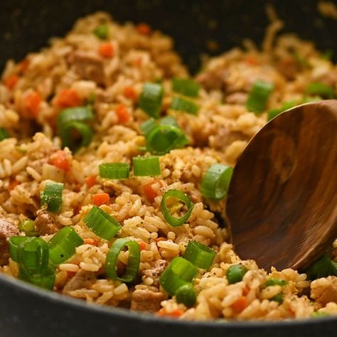 Pork Fried Rice | pork meat, rice, vegetable, recipe | Recipe here: https://therecipecritic.com/pork-fried-rice/ This one pan Pork Fried Rice is one of my favorite dishes of all time. It’s quick, easy, super... | By The Recipe Critic | Facebook Fried Rice Pork, Rice Pork, Pork Fried Rice, Vegetable Recipe, The Recipe Critic, Recipe Critic, Pork Meat, One Pan, Asian Dishes