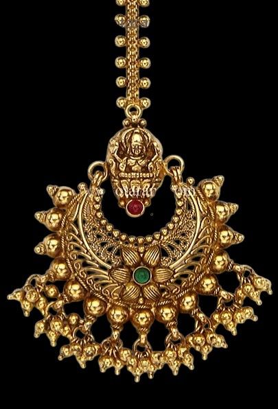 22 carat gold Lakshmi Maang Tikka Papidi Billa with beads. Temple jewellery. Temple Jewelry Maang Tikka, Papidi Billa, Temple Work, Temple Jewelry, Maang Tikka, 22 Carat Gold, Temple Jewellery, Art Reference, Temple