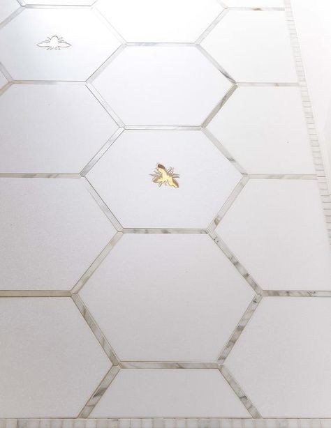 Marble Hexagon Tile Floor, White Hexagon Floor, White Hexagon Tile Bathroom, Hexagon Floor Tiles, Hexagon Tile Bathroom, White Hexagon Tiles, Hexagon Floor, Hexagon Tile Floor, Glazed Walls