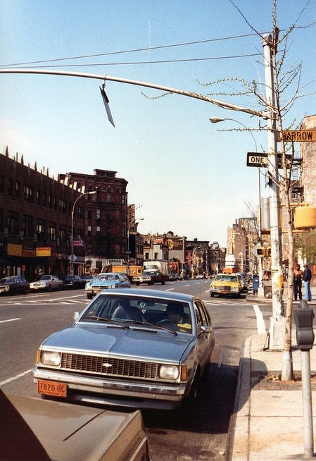 Seventh Ave and Barrow 1980 by Ed Sijmons 80s Vehicles, Retro Nyc, Manhattan Island, Nyc Photos, Visit New York City, Concept Art World, Downtown Manhattan, Chevy S10, Photography Day