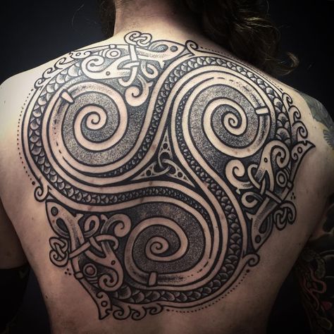 Thanks very much @dirtandsunshine for traveling from Bristol and for sitting like a champ today. Done in one hit! #triskelion #triskel… Northman Tattoo, Wave Tattoos, Upper Back Tattoos, Armband Tattoos, Back Piece Tattoo, Celtic Tattoo, Nordic Tattoo, Geometric Tattoo Design, Tattoos And Body Art