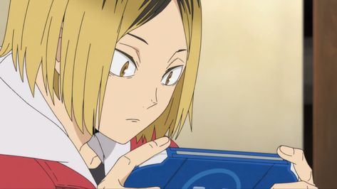 Haikyuu To The Top, Ace Of Diamonds, Haikyuu Wallpaper, Kenma Kozume, Picture Icon, Haikyuu Manga, Anime Screenshots, Haikyuu Anime, Haikyu!!