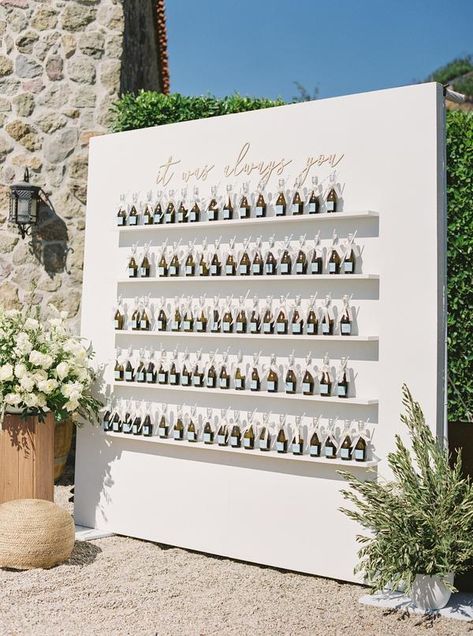 Drink Wall Wedding, Champagne Wall Seating Chart, Champagne Wall Wedding, Pretty Wine Bottles, Drink Wall, Wine Wall Decor, Pretty Wine, Champagne Wall, Hills Wedding