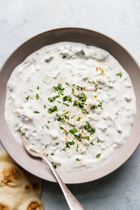 Indian Yogurt Dip, Indian Yogurt Sauce, Easy Raita Recipe, Cucumber Raita Recipe, Tzatziki Recipe, Raita Recipe, Cucumber Raita, Vegan Tzatziki, Dill Dip