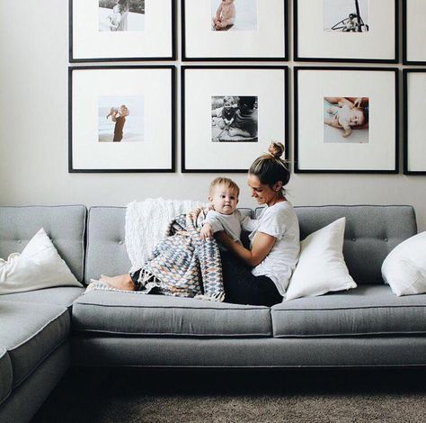 Love these big square frames! The large white mounts make sure it isn't overwhelming the wall and ties all the photos together #livingroomdecor Sala Grande, Luxury Living Room Design, Design Salon, Trendy Living Rooms, Lounge Design, Room Decorating, New Living Room, Couches Living Room, New Wall