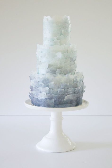 Wedding Cake Centerpieces, Wedding Cake Options, Ocean Cakes, Wafer Paper Flowers, Beauty Cakes, Wafer Paper Cake, Art Cake, Beautiful Cake Designs, Black Wedding Cakes