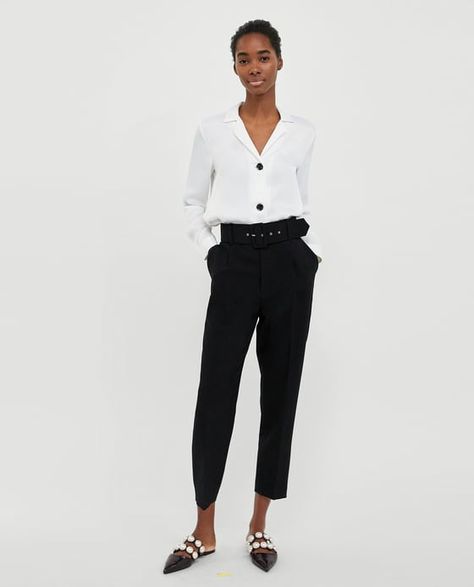 Zara Belted Pants Outfit, Belted Pants Outfit, Outfit Ideas For School Summer, Office Jobs, Outfit Ideas For School, Belted Trousers, College Wardrobe, Black Pants Outfit, Trousers With Belt